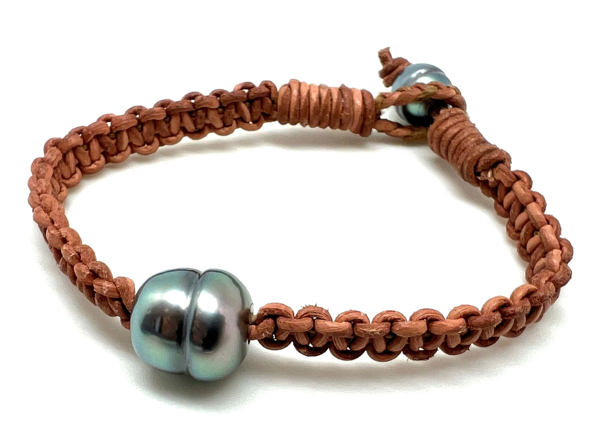 【VINTAGE HOLLYWOOD】Basic Pearl Bracelet★送料・関税込★2色 Amazon.com: Forum Novelties Vintage Hollywood Antique Pearl