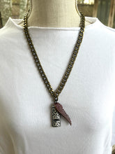 Load image into Gallery viewer, AVON-0301RW