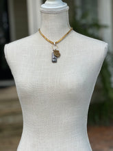 Load image into Gallery viewer, AVON-0928-1H