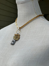 Load image into Gallery viewer, AVON-0928-1H